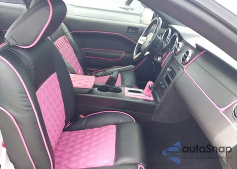 2006 Ford Mustang V6 from USA, damaged, VIN 1ZVFT80N365257951